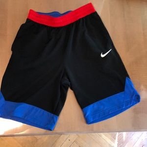 Nike Men’s Athletic Shorts Size Small